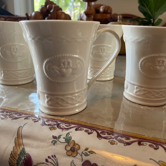 Belleek Coffee Mugs and Bowls - Picture 3 of 7